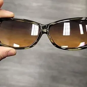 Von Zipper | Accessories | Von Zipper Glue Brown Plastic  display picture 2